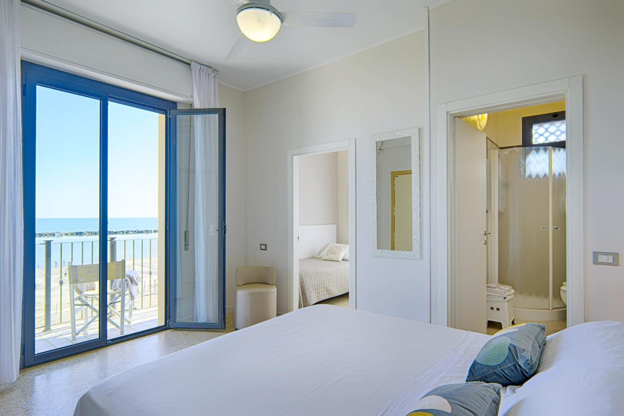 Hotel Deanna Bellaria-Igea Marina Buitenkant foto