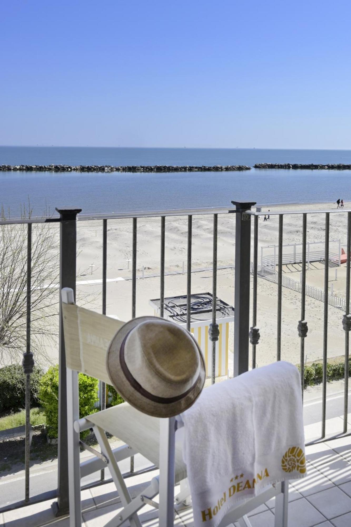 Hotel Deanna Bellaria-Igea Marina Buitenkant foto