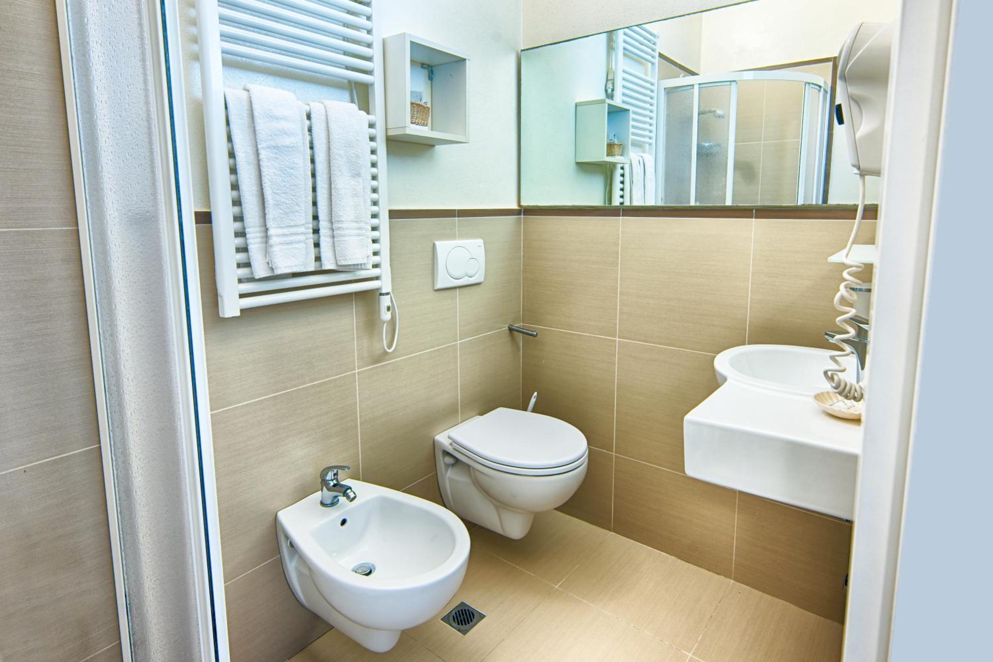 Hotel Deanna Bellaria-Igea Marina Buitenkant foto