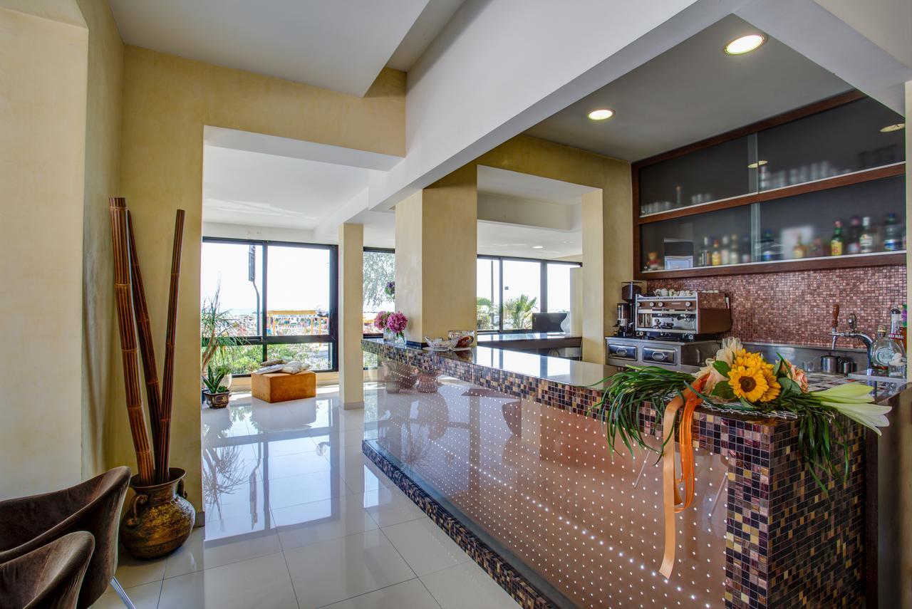 Hotel Deanna Bellaria-Igea Marina Buitenkant foto