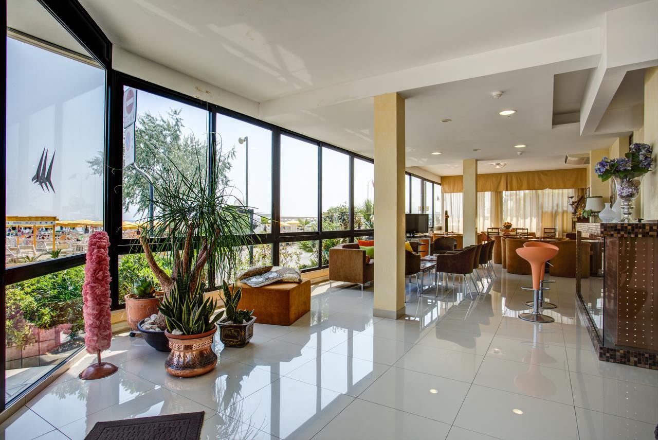 Hotel Deanna Bellaria-Igea Marina Buitenkant foto